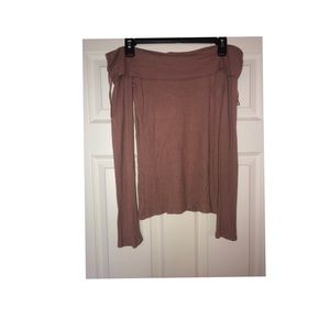 Off shoulder peach top